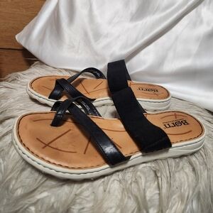 Born Women's Black Sandals